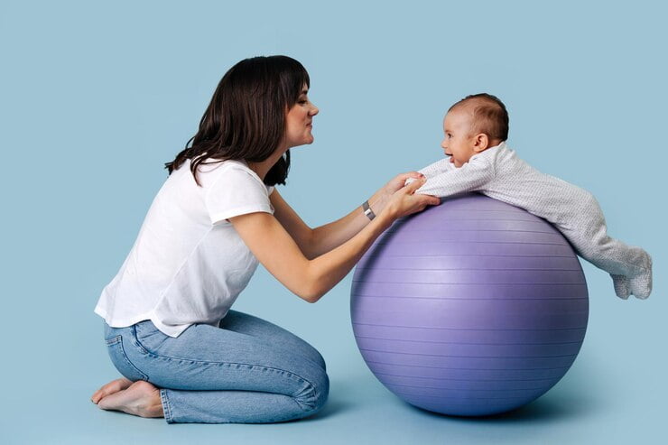 Baby on the yoga ball 