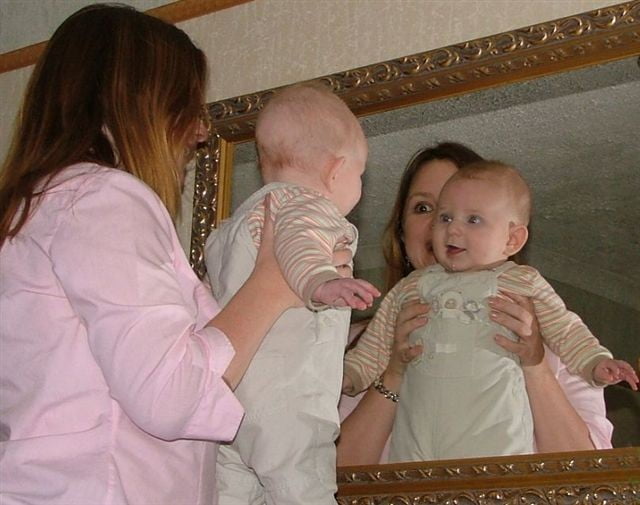 Mirror activity for babies